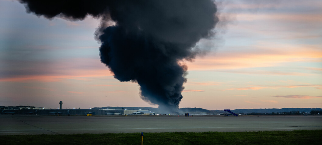 Vinge tok fyr og motor falt av – minst 12 døde