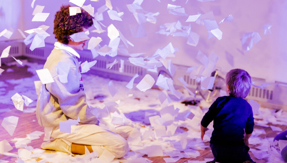 Siden høsten 2022 har Gamle Munch myldret av kunst, kultur og frivillighet, skriver forfatterne av innlegget. Bildet er fra et av TekstLabs arrangementer.