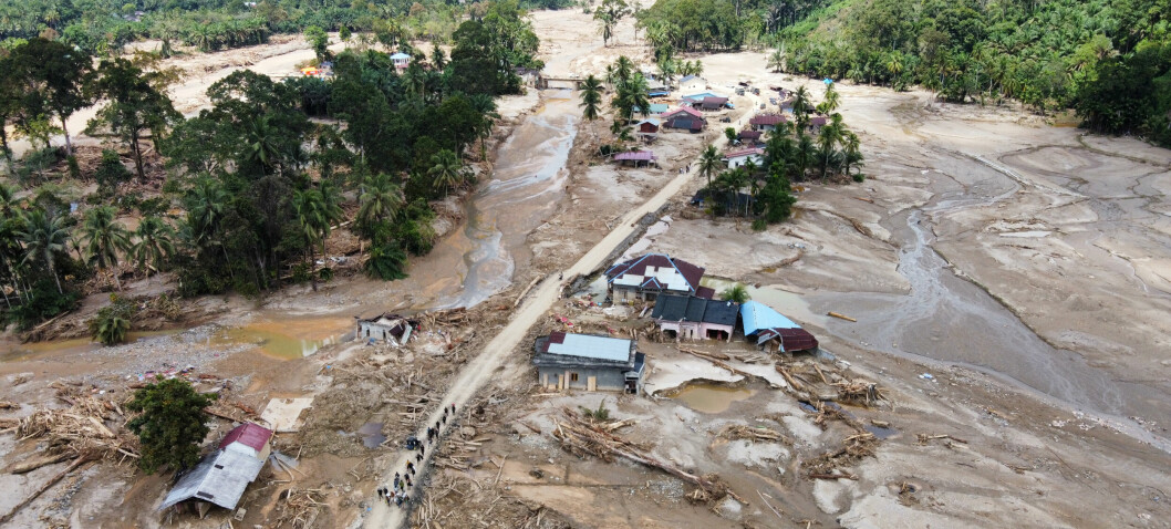 Nærmere 2000 døde og savnede i flom i Sørøst-Asia