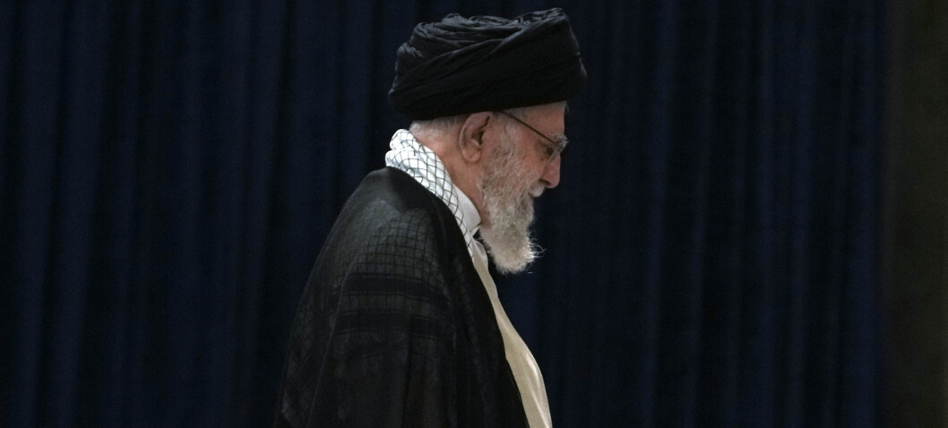 Khamenei er død