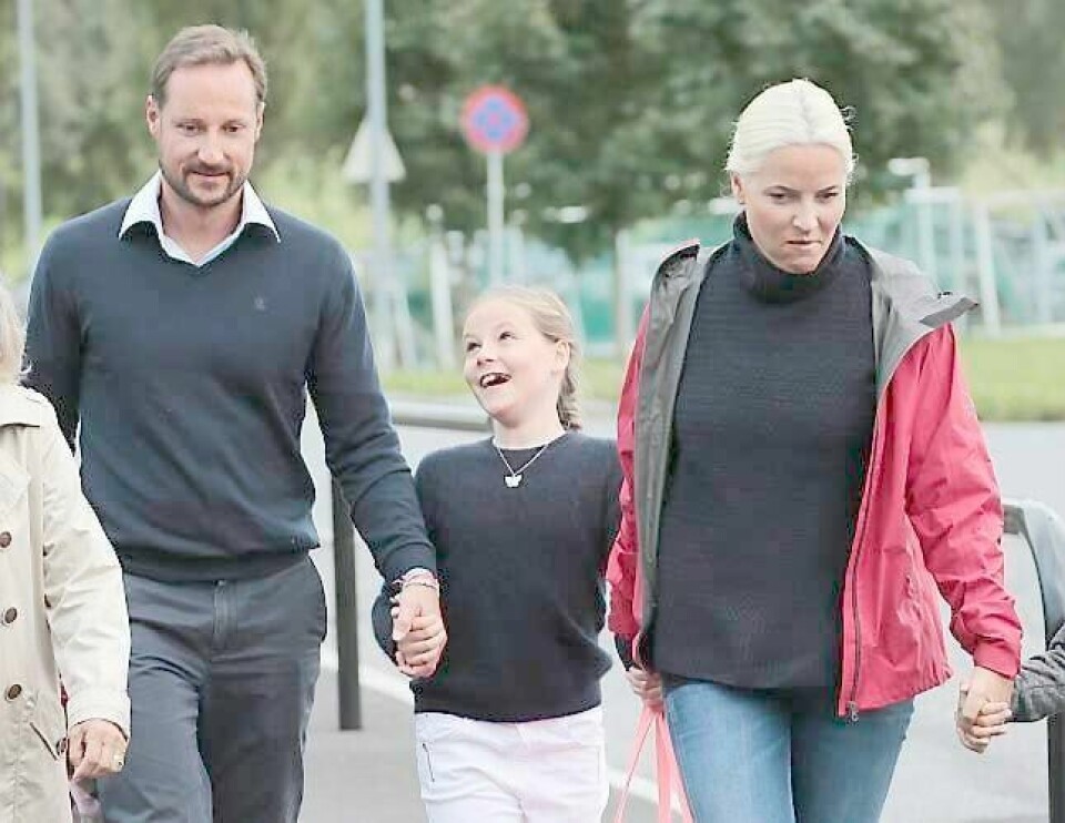 Det ble en stor debatt da det ble kjent at kronprinsparet valgte å sende barna på privatskoler. Her fra prinsesse Ingrid Alexandras første skoledag på Oslo International School. FOTO: LISE ÅSERUD/NTB SCANPIX
