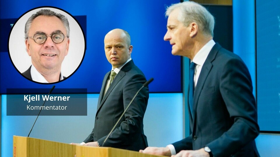 Statsminister Jonas Gahr Støre og finansminister Trygve Slagsvold Vedum forbereder oss på trangere statsbudsjetter. Kjell Werner, Støre, Vedum.