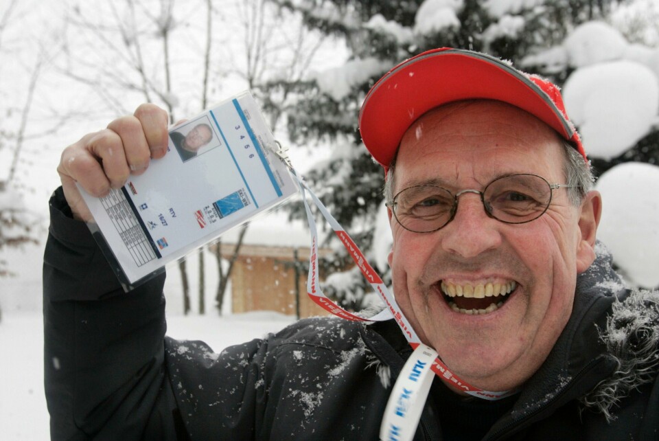 Jon Herwig Carlsen på plass under ski-VM i Oberstdorf i 2005. Han kommenterte sitt siste VM i 2012. Søndag sovnet han stille inn. Jon Herwig Carlsen på plass under ski-VM i Oberstdorf i 2005. Han kommenterte sitt siste VM i 2012. Søndag sovnet han stille inn. Foto: Terje Bendiksby / NTB.