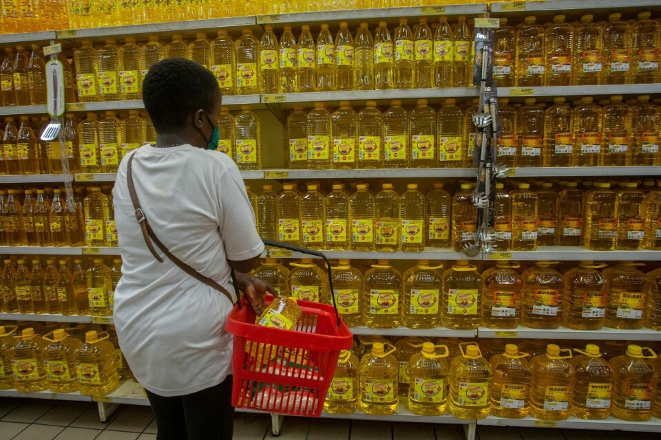 Matolje har økt kraftig i pris i Malawi, men dette startet lenge før Ukraina-krigen. Flere kriser har skapt svært vanskelige kår i mange land i verden. Matolje har økt kraftig i pris i Malawi, men dette startet lenge før Ukraina-krigen. Flere kriser har skapt svært vanskelige kår i mange land i verden.