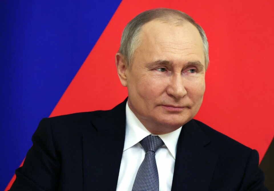 Vladimir Putins voldtekt av Ukraina må stanses med alle midler, skriver Dagsavisen på lederplass. .