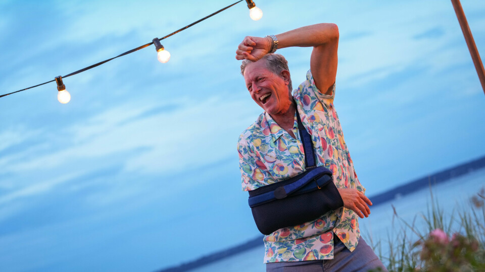 Peter Mygind som Dan Sommerdahl i et mer avslappet øyeblikk, i serien «Sommerdahl-mordene». Peter Mygind som Dan Sommerdahl i et mer avslappet øyeblikk, i serien «Sommerdahl-mordene».