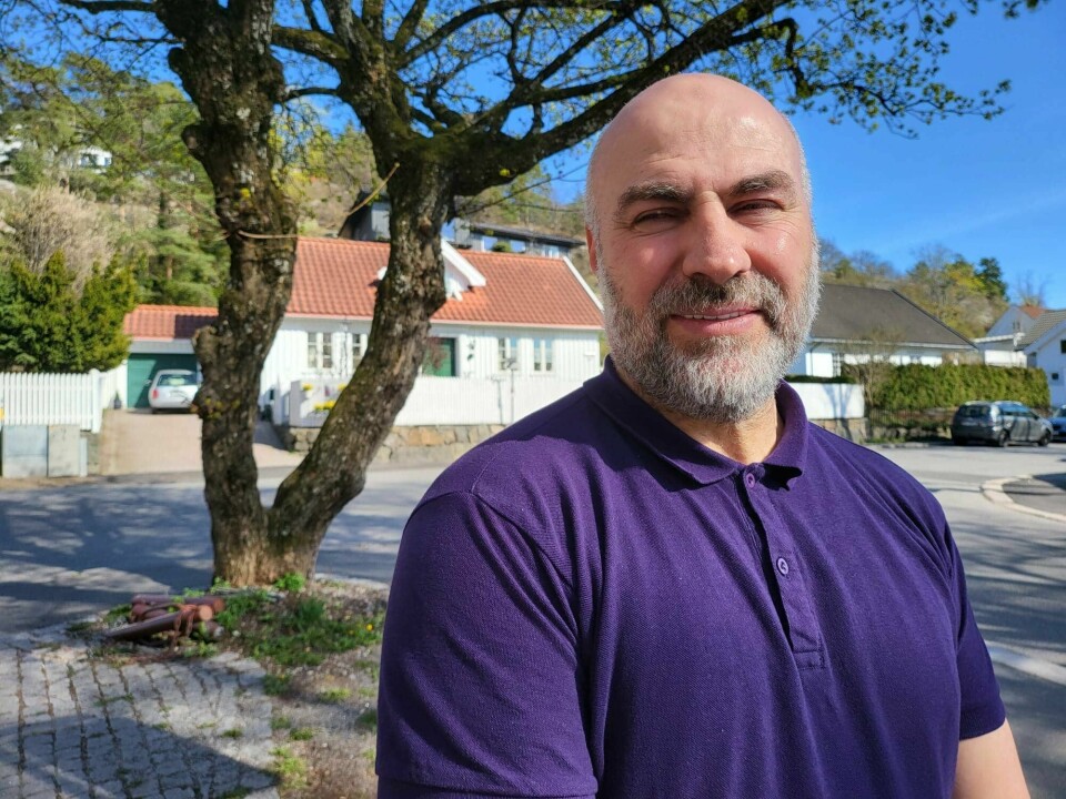 Imam og styreleder i Sandefjord moske, Mahmoud Alzeer, er frustrert over politiets håndtering av Sian-demonstrasjon. Mahmoud Alzeer, styreleder og imam i Sandefjord moske.