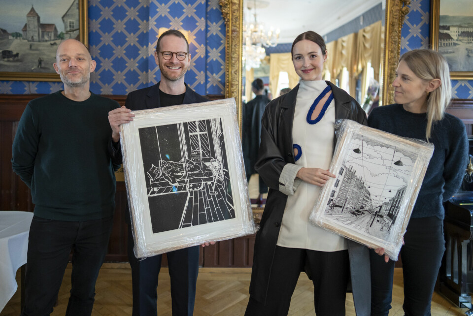 «Verdens verste menneske» har allerede vunnet Filmkritikerprisen her hjemme. F.v.: Manusforfatter Eskil Vogt, regissør Joakim Trier, skuespiller Rebekka Reinsve og produsent Andrea Berentsen Ottmar. «Verdens verste menneske» har allerede vunnet Filmkritikerprisen her hjemme. F.v.: Manusforfatter Eskil Vogt, regissør Joakim Trier, skuespiller Rebekka Reinsve og produsent Andrea Berentsen Ottmar.