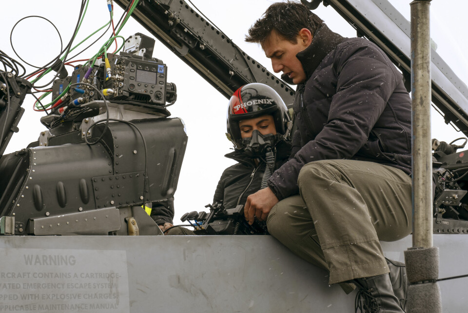 Monica Barbaro og Tom Cruise. «Top Gun: Maverick»