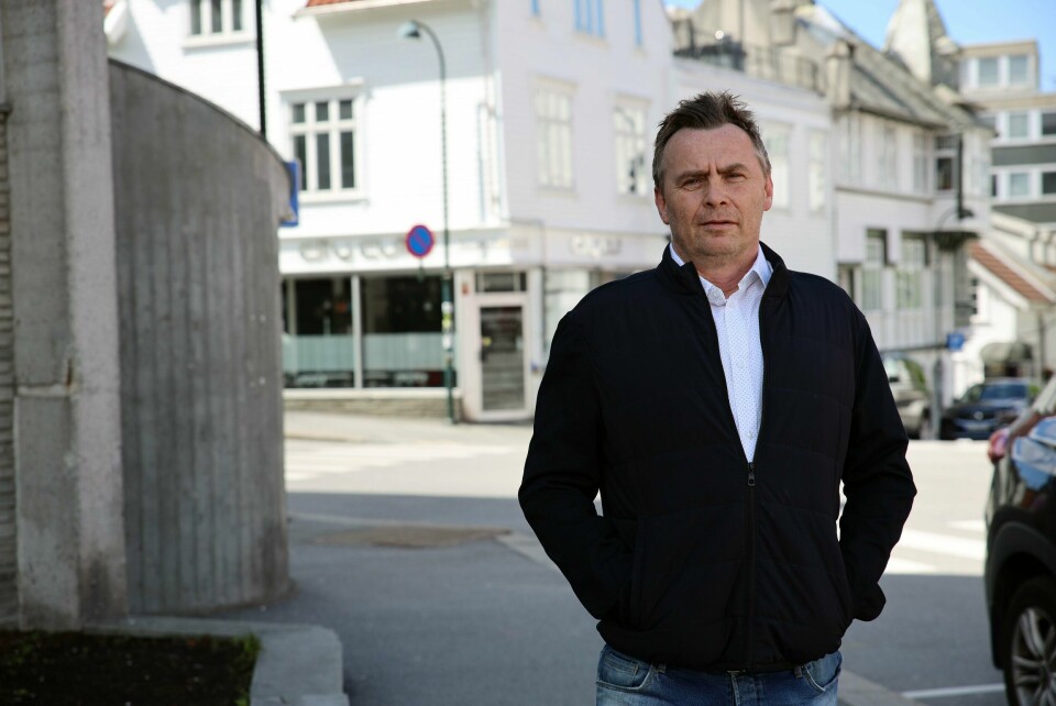 Øyvind Jacobsen, Ap-politiker, Viking-speaker og idrettsildsjel, ble mandag innlagt på SUS med hjerteproblemer etter en treningsøkt. Nå oppfordrer han andre til å ikke nøle med å ringe 113 dersom de føler at noen er galt med hjertet. Øyvind Jacobsen Ap Stavanger Ap Arbeiderparti Arbeiderpartiet formannskapet