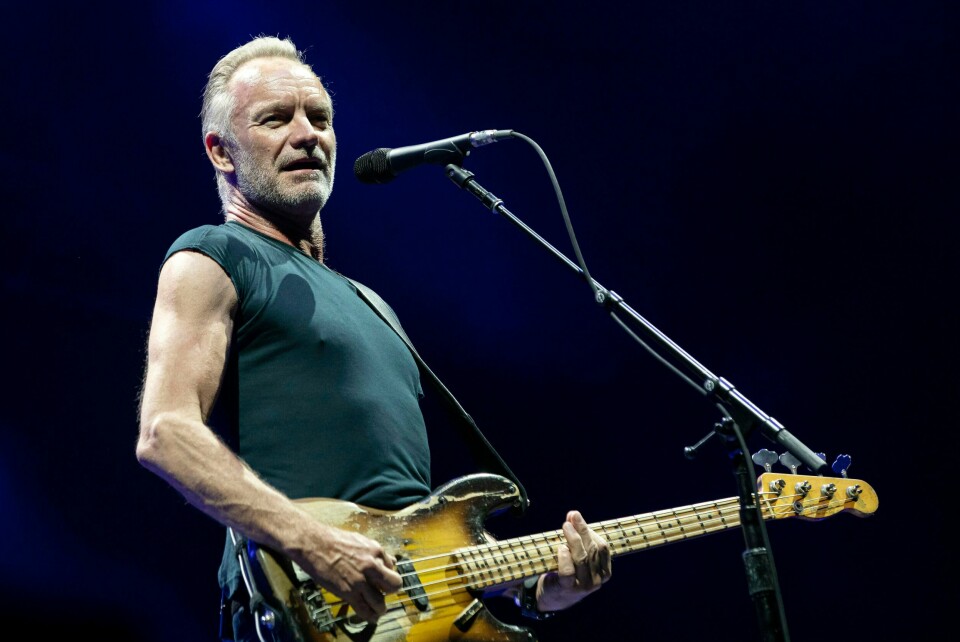 Sting på scenen i 2019, som en del av turneen hvor han framfører en rekke av sine største hits. Nå kommer han til Oslo. Gordon Summer, bedre kjent som Sting, har solgt musikkatalogen sin. Arkivfoto: Balazs Mohai / MTI via AP / NTB