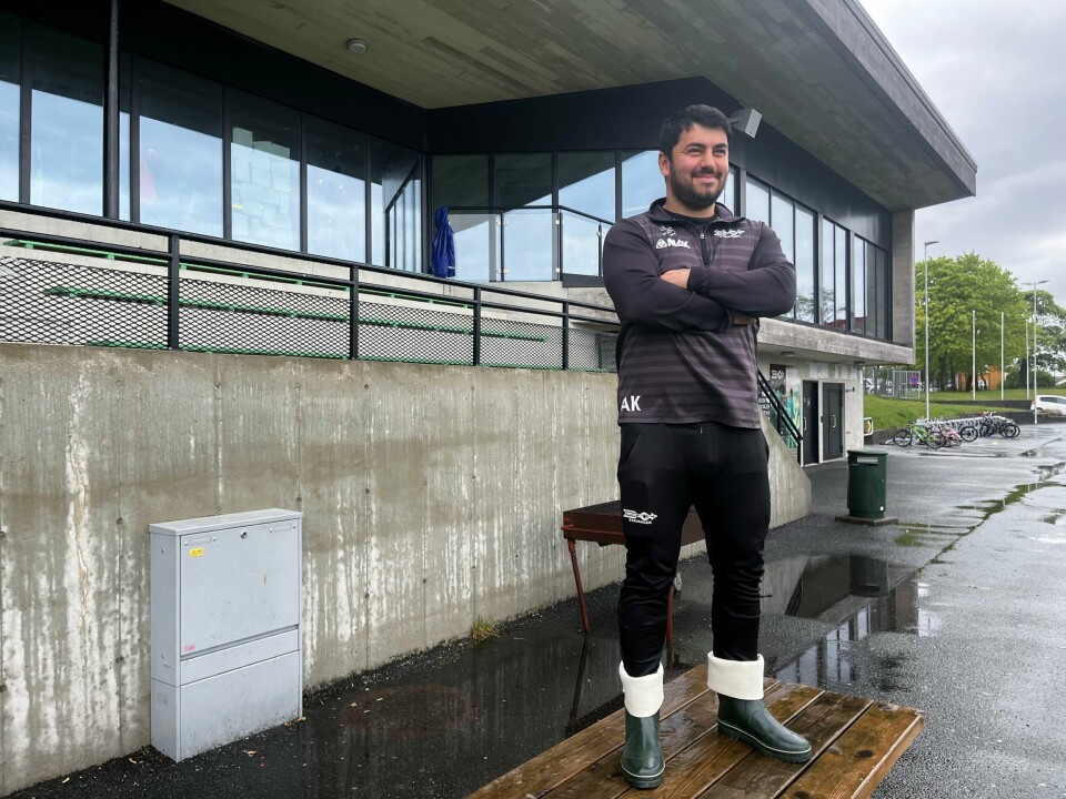 Ali Kilinc var en egoistisk driblefant som spiller. Trenerutgaven av ham er stikk motsatt. Her er det kollektiv og defensiv organisering som er viktigst. Så er spørsmålet om han klarer å føre Brodd til 2. divisjon i år. Ali Kilinc