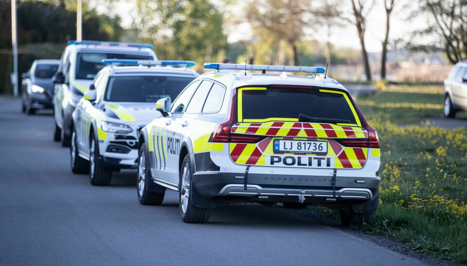 Politiet har pågrepet en mann som skal ha knivtruet en ansatt i en butikk i Vestby i Viken. Politiet har pågrepet en mann som skal ha knivtruet en ansatt i en butikk i Vestby i Viken.