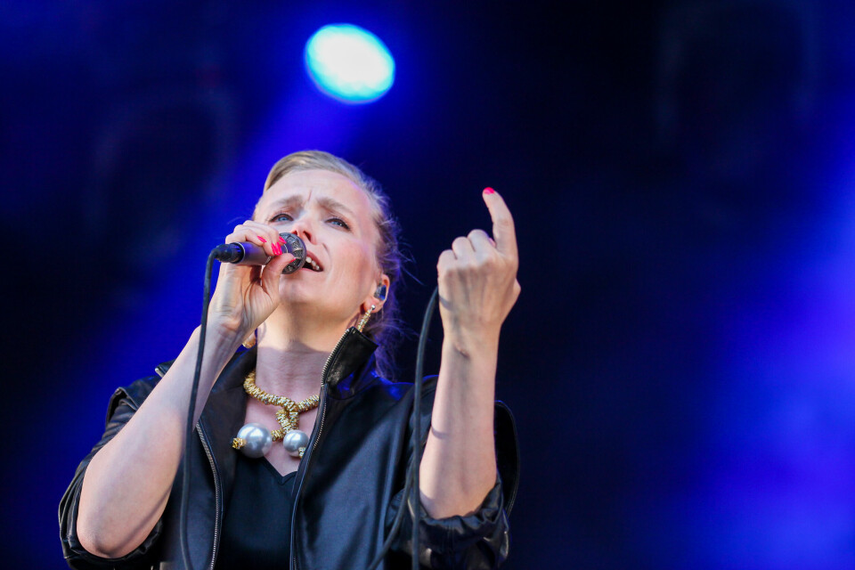 Ane Brun spiller på festivaler som Nattjazz og Moldejazz. Her fra Øyafestivalens Øya presenterer i pandemiåret 2021. Ane Brun på Øyafestivalen - Øya presenterer 2021.