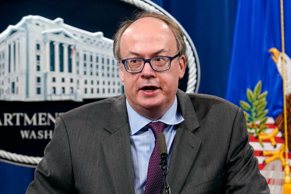 Jeffrey Clark er gransket av politiet for sin rolle med å fremme falske påstander om valgfusk og forsøke å få justisdepartementet til å støtte alternative valgmannslister for å omstøte valget av Joe Biden. Tidligere visejustisminister Jeffrey Clark er gransket av politiet for sin rolle med å fremme falske påstander om valgfusk og forsøke å få justisdepartementet til å støtte alternative valgmannslister for å omstøte valget av Joe Biden. Foto: Susan Walsh / AP / NTB