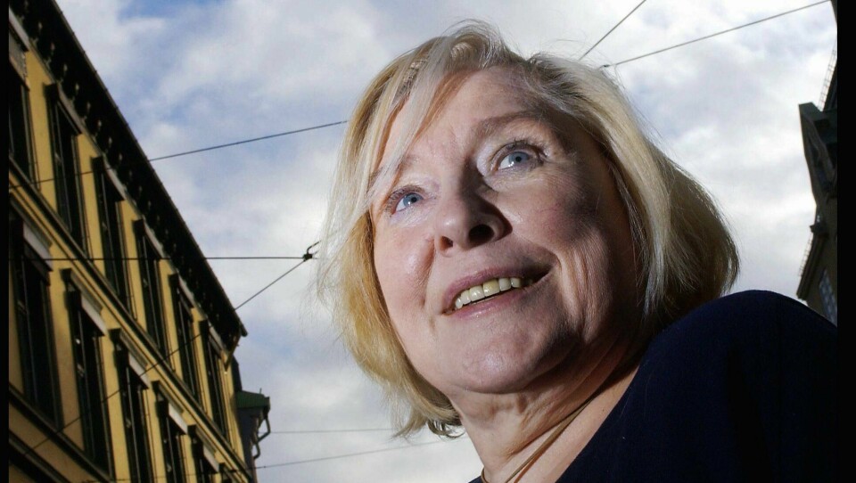 Oslo 20031024
Forfatter Fay Weldon er i Norge for å snakke om selvbiografien Auto da Fay.
Foto: Heiko Junge / NTB Forfatter Fay Weldon i Norge i 2013 for å snakke om selvbiografien «Auto da Fay». Foto: Heiko Junge / NTB