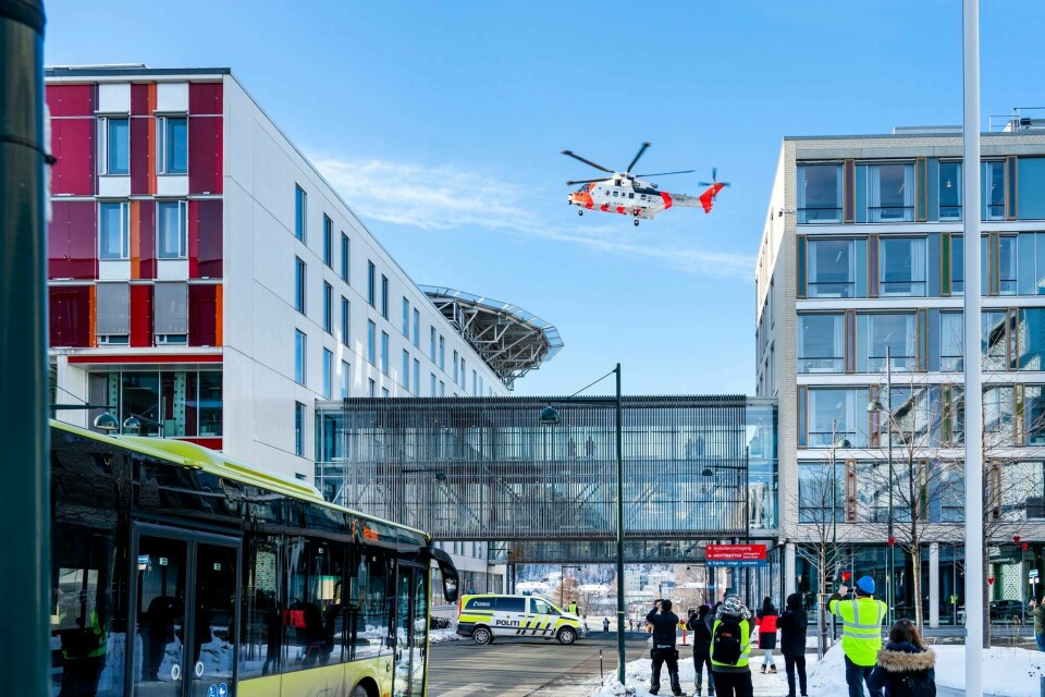 Innføringen av prestisjeprosjektet Helseplattformen utsettes. Det har kostet 3,8 miliarder kroner å innføre systemet på St. Olavs hospital i Trondheim. Innføringen av prestisjeprosjektet Helseplattformen utsettes. Det har kostet 3,8 miliarder kroner å innføre systemet på St. Olavs hospital i Trondheim.