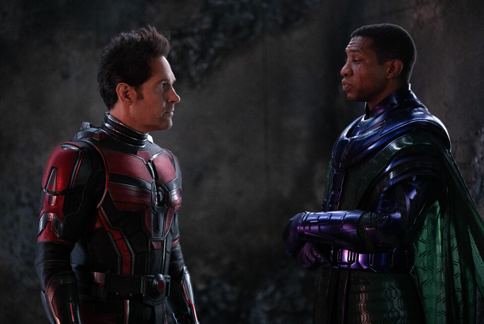 Ant-Man (Paul Rudd) møter Kang the Conqueror (Jonathan Majors) i «Ant-Man and the Wasp: Quantamania». Årets første Marvel-film kommer på kino 15. februar. Ant-Man (Paul Rudd) møter Kang the Conqueror (Jonathan Majors) i «Ant-Man and the Wasp: Quantamania». Årets første Marvel-film kommer på kino 15. februar.