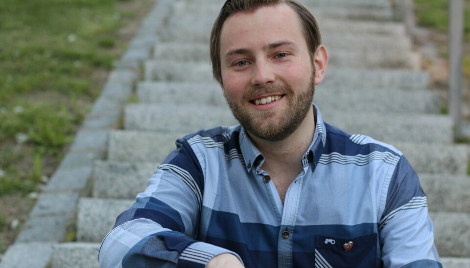 «Billedlig sagt liker noen å bygge murer, andre liker å sprenge dem i fillebiter.» skriver Kolbjørn Westberg, lokallagsleder Fredrikstad KrF. «Billedlig sagt liker noen å bygge murer, andre liker å sprenge dem i fillebiter.» skriver Kolbjørn Westberg, lokallagsleder Fredrikstad KrF.
