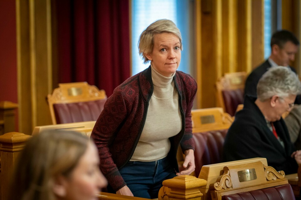 Ingrid Fiskaa (SV) nominerer Den internasjonale domstolen i Haag (ICJ) til Nobels fredspris for 2024 siden hun mener ICJ har gjenreist troen på folkeretten. Stortingsrepresentant Ingrid Fiskaa (SV) vil at Norge skifter Myanmar-strategi. Foto: Heiko Junge / NTB