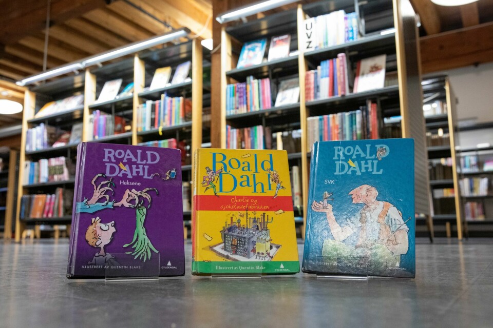 Flere av de mest kjente bøkene til Roald Dahl skal renskes for krenkende ord og uttrykk, deriblant Heksene, Charlie og sjokoladefabrikken og SVK.