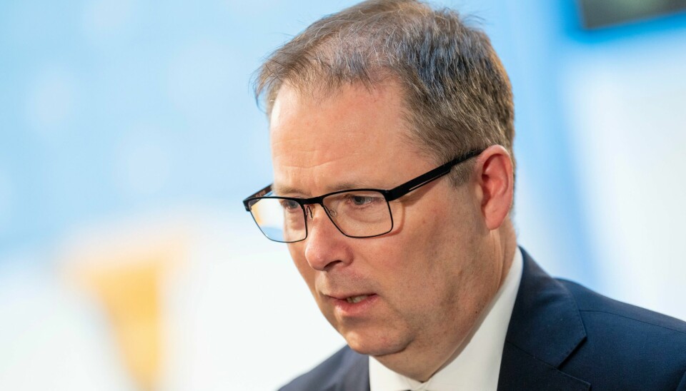 Forsvarsminister Bjørn Arild Gram (Sp) sier han er opprørt av historiene som har kommet fram i NRKs avsløringer om trakassering i Forsvaret. Foto: Fredrik Varfjell / NTB