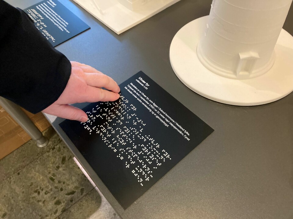 Informasjon om modellene, både med punktskrift og vanlig skrift, supplerer modellene til Blindeforbundet. Informasjon om modellene, både med punktskrift og vanlig skrift, supplerer modellene til Blindeforbundet.