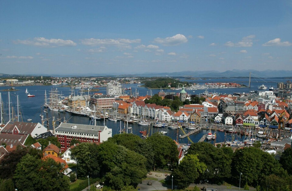 Stavanger er én av de norske byene der det er ventet sterkest boligprisvekst framover, ifølge nye prognoser Det er svært varierende hvor lenge boliger i Stavanger og omegn blir liggende ute før de blir solgt.
