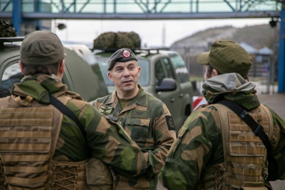 – Øvelsen er koordinert med politiet, og HV-soldatene vil være lett kjennbare i norsk uniform. – Øvelsen er koordinert med politiet, og HV-soldatene vil være lett kjennbare i norsk uniform.