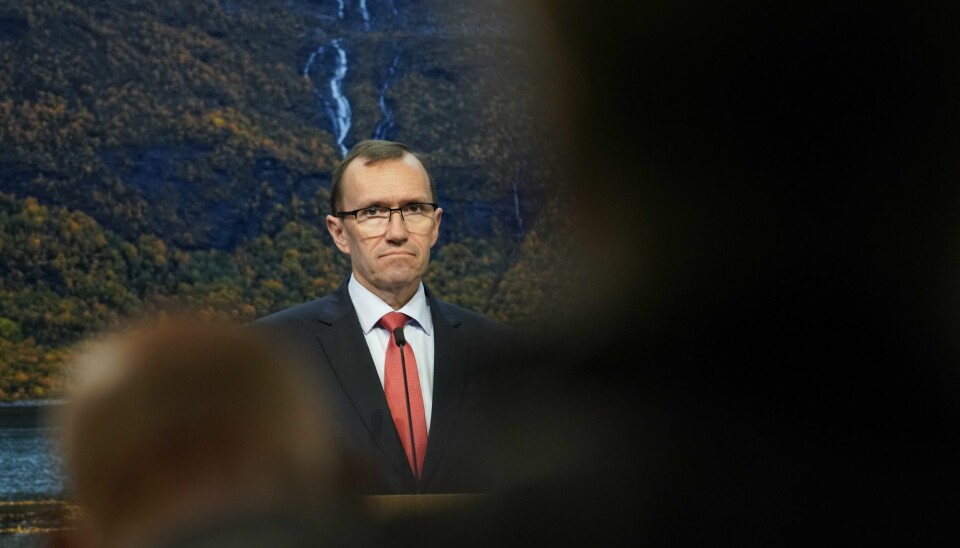 «Med tanke på hvor mye norsk natur som allerede er ødelagt, synes Eides vektlegging av «arealnøytralitet» å være et absolutt minstemål i henhold til Grunnloven og menneskerettighetene», mener artikkelforfatterne.