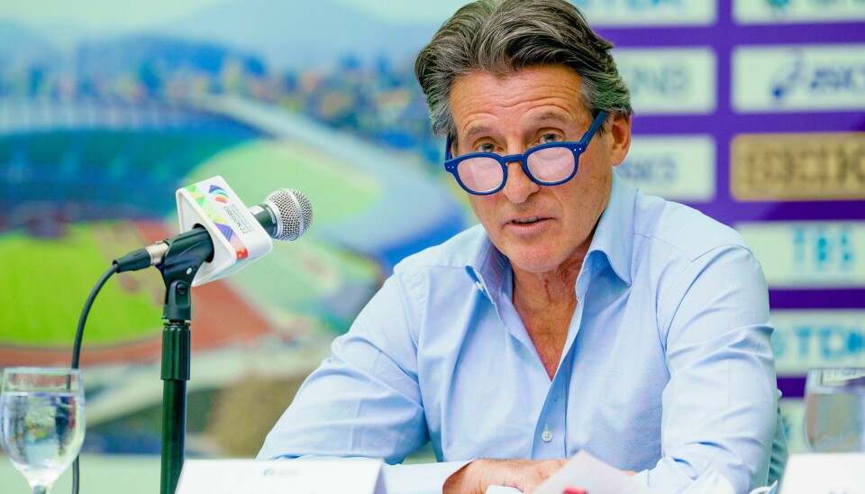 Friidrettspresident Sebastian Coe opplyste om flere endringer knyttet til transkvinners deltakelse i friidretten torsdag. Friidrettspresident Sebastian Coe opplyste om flere endringer knyttet til transkvinners deltakelse i friidretten torsdag. Foto: Stian Lysberg Solum / NTB