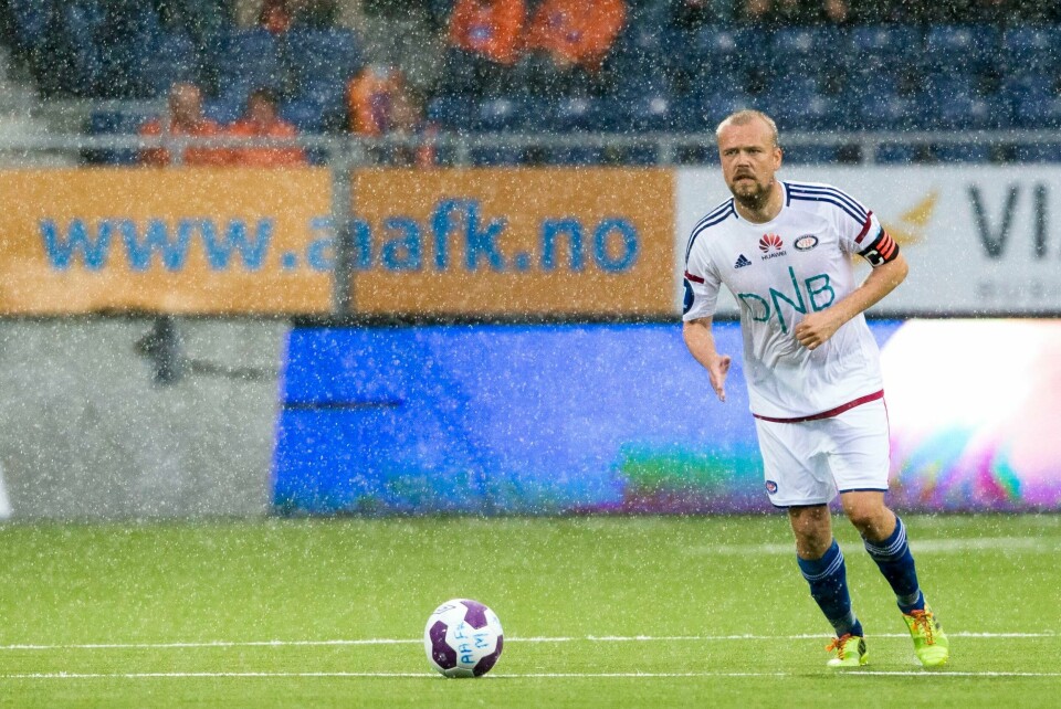 Christian Grindheim er kaptein for et VIF-lag som har stoppet opp. Nå er det på tide å tenke nytt. FOTO: SVEIN OVE EKORNESVÅG/NTB SCANPIX