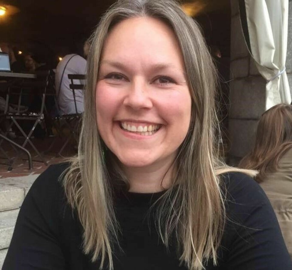 Gunhild Vigdisdatter, 2. kandidat for MDG Fredrikstad ved kommunevalget. - Det som er så fint, er at det som skjer i skolehagen kan gi de elevene som ikke trives med pult- til tavleundervisning overskudd til å takle de timene, fordi de har funnet en ny arena for mestring. Det er vakkert og viktig, sier Gunhild Vigdisdatter (MDG)