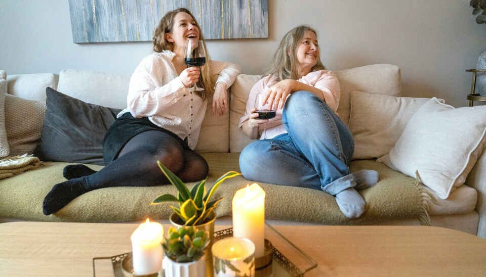 – Fysisk inaktivitet er en viktig risikofaktor for å utvikle sykdommer som kreft, diabetes, hjerte- og karsykdom, men det positive er at dersom du er bevisst på stillesittingen og er nok fysisk aktiv, vil de uheldige konsekvensene bli eliminert, sier Ulf Ekelund, professor ved NIH og forsker ved FHI. Illustrasjonsfoto. – Fysisk inaktivitet er en viktig risikofaktor for å utvikle sykdommer som kreft, diabetes, hjerte- og karsykdom, men det positive er at dersom du er bevisst på stillesittingen og er nok fysisk aktiv, vil de uheldige konsekvensene bli eliminert, sier Ulf Ekelund, professor ved NIH og forsker ved FHI. Illustrasjonsfoto: Gorm Kallestad / NTB