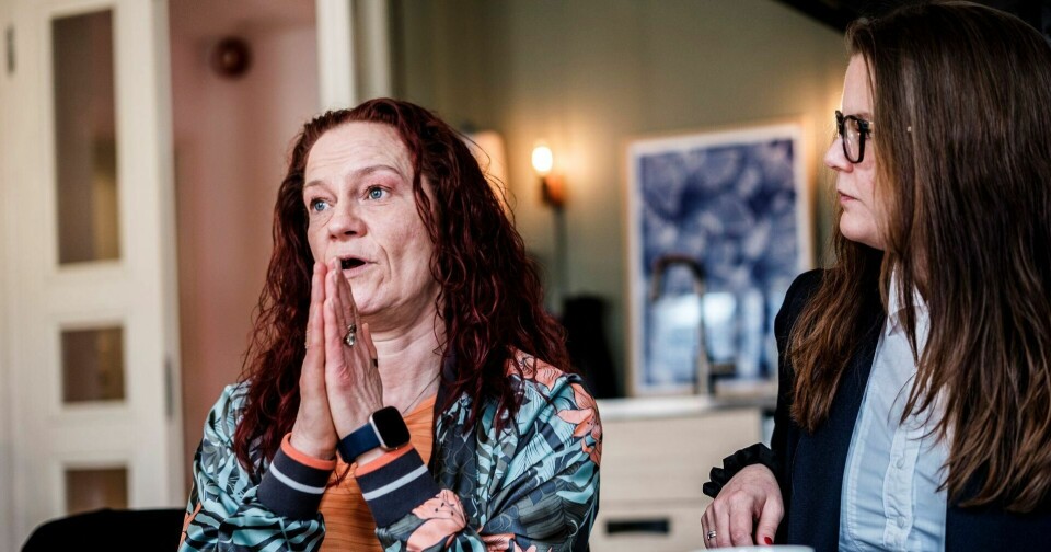 Hege Renate Johansen (t.v) gruet seg til å søke jobb. Så møtte hun jobbkonsulent Silje Thomassen i Nav. Hege Renate Johansen (t.v) gruet seg til å søke jobb. Så møtte hun jobbkonsulent Silje Thomassen i Nav.
