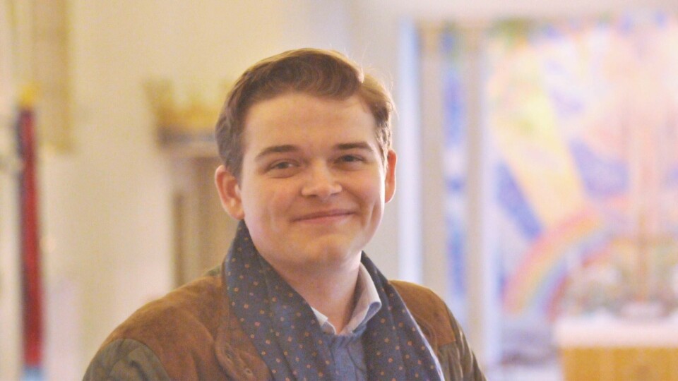 – Hadde ikke Arbeiderpartiet gjort et så elendig håndverk fra starten av, ville vi ikke behøve å være en bremsekloss for dårlig politikk, skriver Aleksander Abelsen som representerer Høyre i oppvekstutvalget i Fredrikstad kommune. Aleksander Abelsen representerer Høyre i oppvekstutvalget i Fredrikstad kommune.
