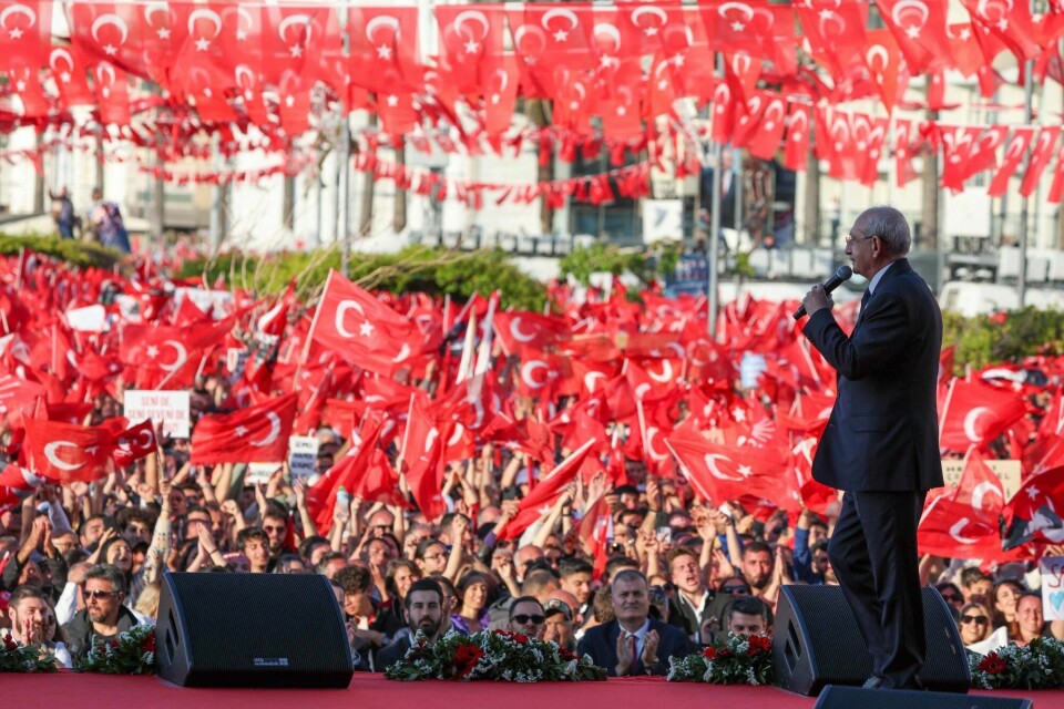 Lederen av det sekulære partiet CHP, Kemal Kilicdaroglu, utfordrer president Erdogan etter 20 år med makta i Tyrkia. Lederen av det sekulære partiet CHP, Kemal Kilicdaroglu, utfordrer president Erdogan etter 20 år med makta i Tyrkia.