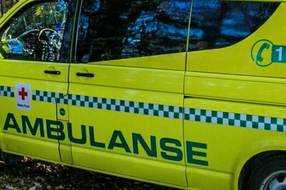 Illustrasjonsfoto. Moss 20161028.Ambulanse ved skogen hvor Røde Kors søker etter savnet kvinne på Jeløy i Moss. Maria Skøyen Jensen (25 er meldt savnet etter å ha forsvunnet onsdag kveld.Foto: Henrik Skolt / NTB
