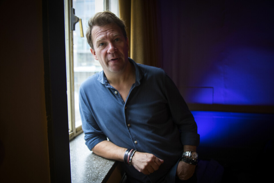 Skuespiller Bjarte Hjelmeland er en av «torshovianerne» som vil gå på barrikadene for Torshovteatret, om Nationaltheatrets styre vedtar å kutte driften ved det alternative teateret som har vært på Torshov siden 1977. Skuespiller Bjarte Hjelmeland er en av «torshovianerne» som vil gå på barrikadene for Torshovteatret, om Nationaltheatrets styre vedtar å kutte driften ved det alternative teateret som har vært på Torshov siden 1977.