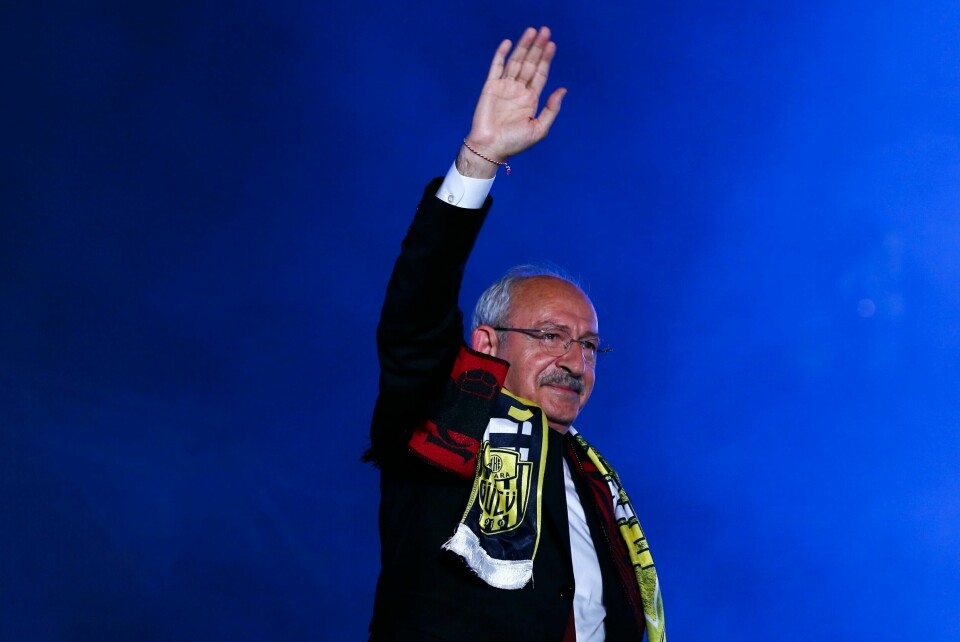 Presidentkandidat Kemal Kilicdaroglu lover å kaste ut millioner av flyktninger fra Tyrkia, kanskje flere enn det egentlig finnes i landet. Presidentkandidat Kemal Kilicdaroglu lover å kaste ut millioner av flyktninger fra Tyrkia, kanskje flere enn det egentlig finnes i landet. Foto: Ali Unal / AP / NTB