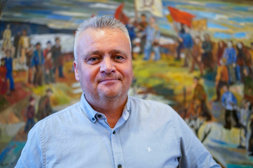 Fellesforbundets leder Jørn Eggum ville gjerne diskutere fagorganisering med Tesla Norge, men får ikke ønsket oppfylt. Leder i Fellesforbundet Jørn Eggum mener SV stilte urimelige krav til lakseskatten.Foto: Terje Pedersen / NTB