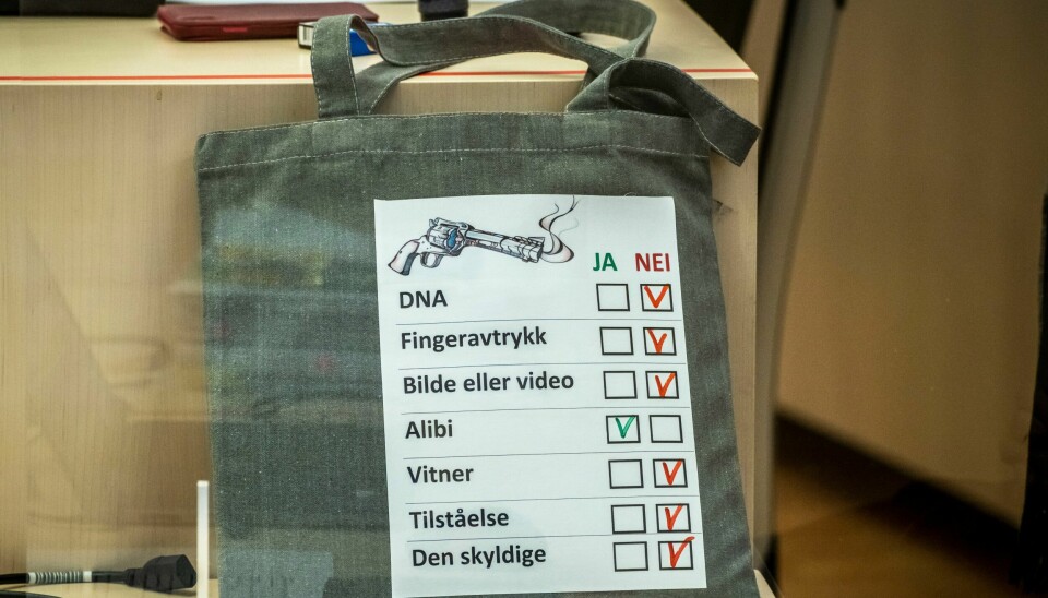 Laila Bertheussen stilte med flere egenlagde vesker under rettssaken mot henne høsten 2020. Nå blir veskene utstilling. Laila Bertheussen stilte med flere egenlagde vesker under rettssaken mot henne høsten 2020. Nå blir veskene utstilling. Foto: Ole Berg-Rusten / NTB