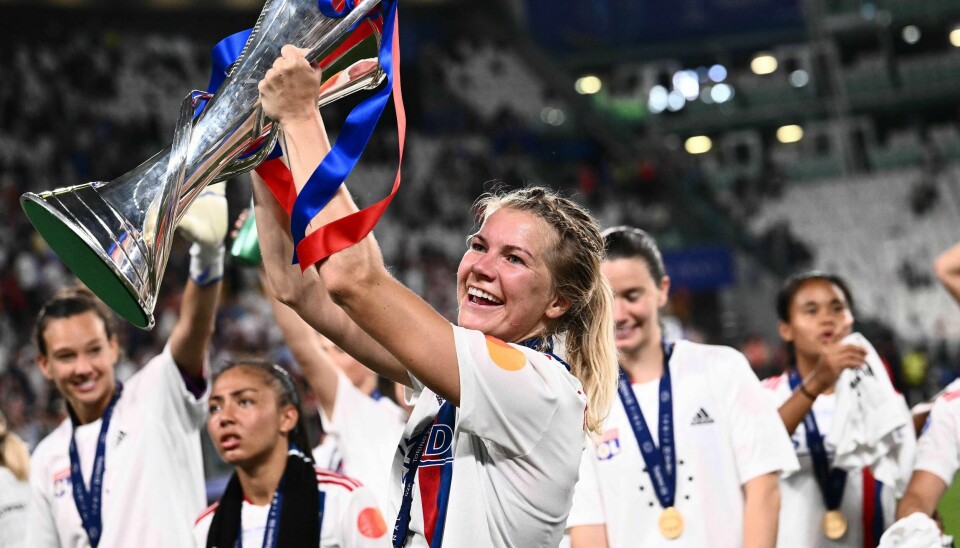 Den norske fotballstjernen Ada Hegerberg har tatt nok et seriegull med Lyon. Her fra fjorårets mesterligatriumf. Ada Hegerberg var blant banens mest toneangivende spillere da hun med mål og målgivende var med på å sikre Lyons åttende mesterligatriumf.