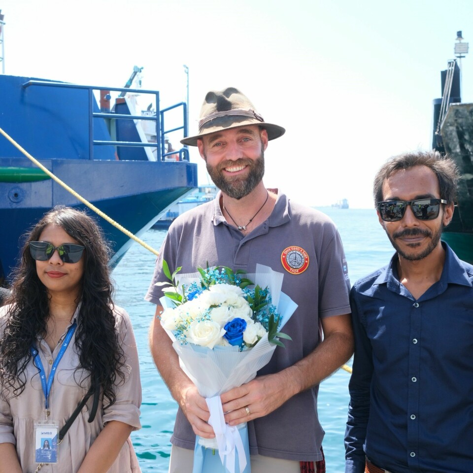 Torbjørn C. Pedersen kan smile på Maldivene etter å ha reist verden rundt og besøkt 203 land uten å fly. Torbjørn C. Pedersen kan smile på Maldivene etter å ha reist verden rundt og besøkt 203 land uten å fly.