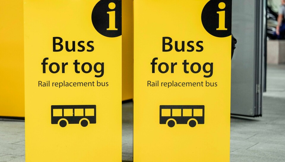 Lørdag starter sommerarbeidene på jernbanen. Det betyr buss for tog på store deler av Østlandet. Foto: Beate Oma Dahle / NTB Det er lurt å beregne litt ekstra tid dersom man skal ta toget nordover fra Oslo mot Lillehammer i de kommende ukene, ifølge Bane Nor. Illustrasjonsfoto: Beate Oma Dahle / NTB