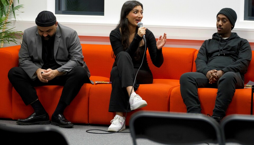 Holmlia Kulturhavn kjemper for å få arenaer og lokaler for kultur i Holmlia, og krever at deres behov blir tatt på alvor dette valgåret. Sarah Zahid, Hamza Hirso og Aon Naqvi Reza på en debatt om «Third Culture Kids» Holmlia Kulturhavn arrangerte i februar.