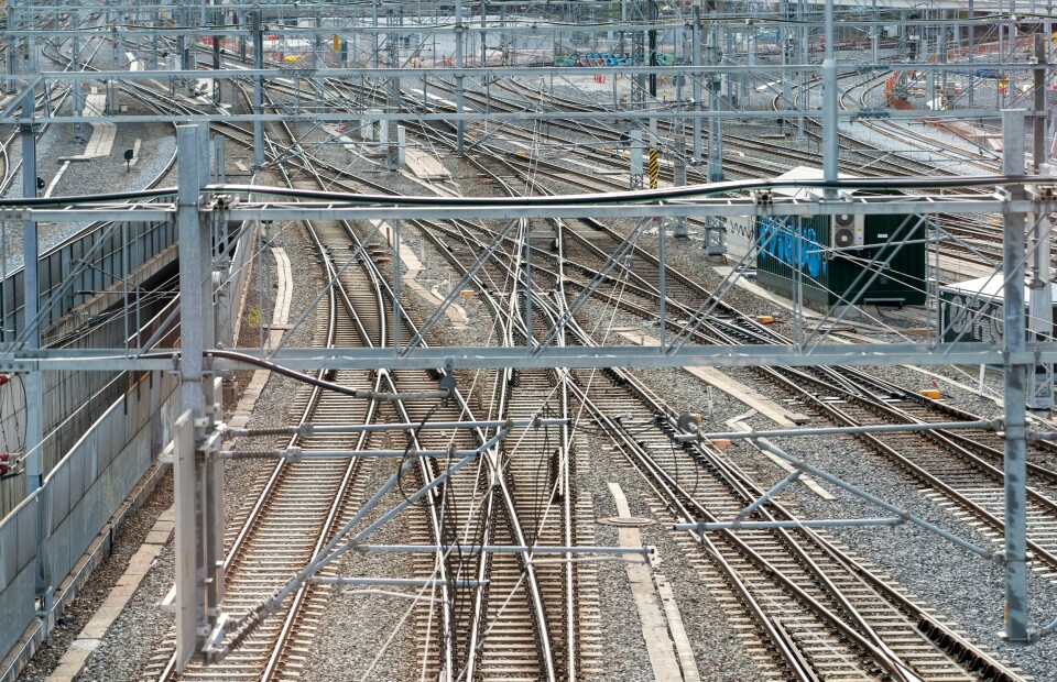 Produksjonen av de nye togene til Oslo-regionen går ikke på skinner. Illustrasjonsfoto. Produksjonen av de nye togene til Oslo-regionen går ikke på skinner. Foto: Gorm Kallestad / NTB