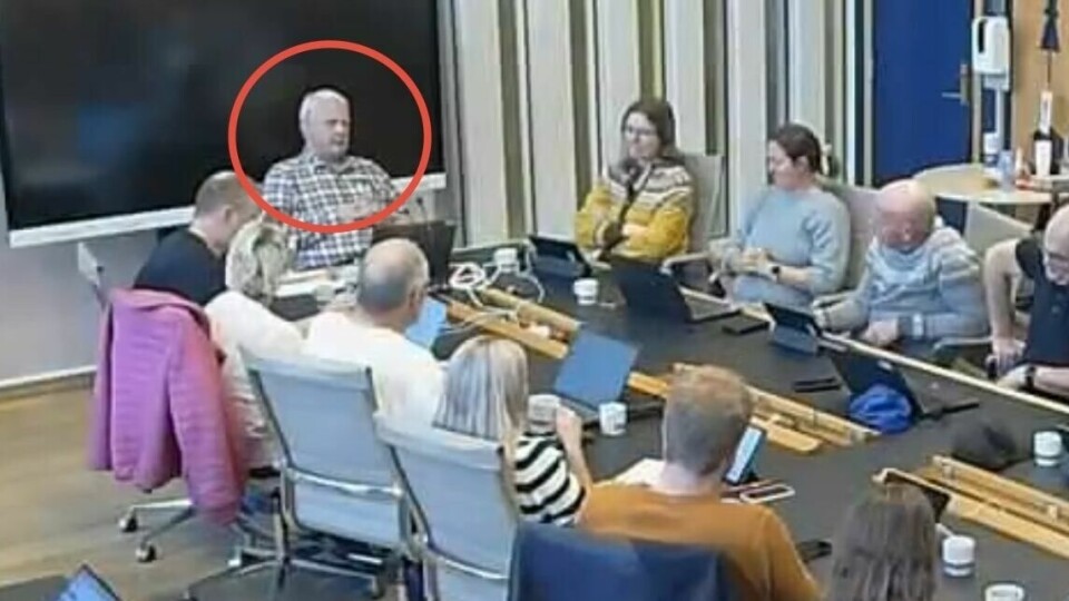 Får jeg dokumentasjon, så bruker jeg det, sa Lom-ordfører Kristian Frisvold under mandagens kommunestyremøte. Får jeg dokumentasjon, så bruker jeg det, sa Lom-ordfører Kristian Frisvold under mandagens kommunestyremøte.