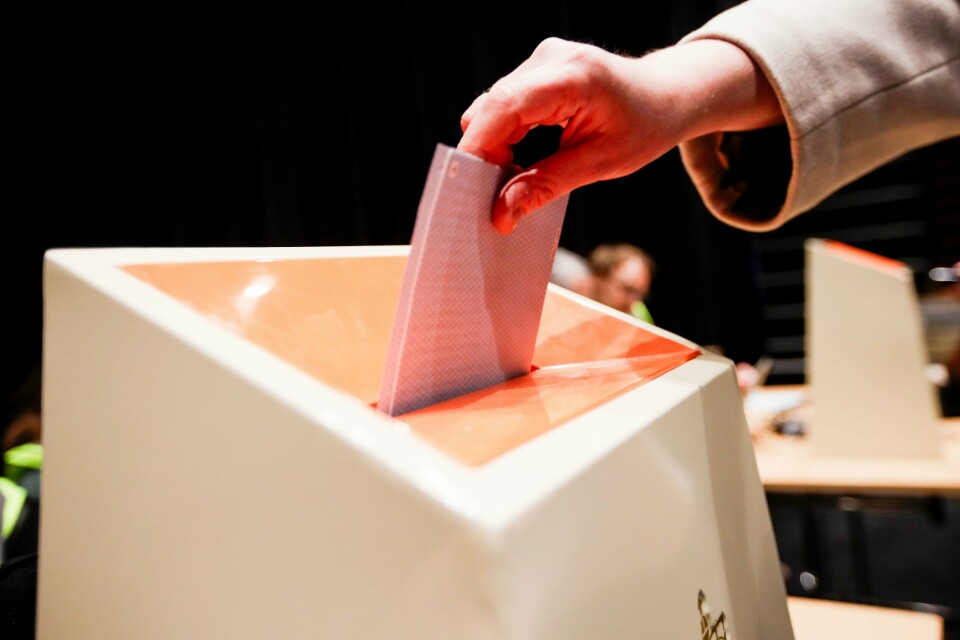 I en undersøkelse blant høyt utdannende i forkant av valgkampen og stortingsvalget neste år er Høyre det klart største partiet. I en undersøkelse blant høyt utdannende i forkant av valgkampen og stortingsvalget neste år er Høyre det klart største partiet. Foto: Emilie Holtet / NTB