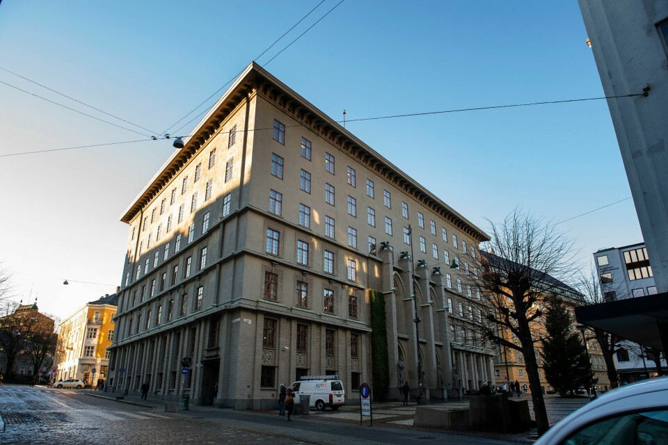 Den unge mannen ble ikke trodd i Hordaland tingrett. En mann i 40-årene er tiltalt for voldtekt og vold mot en kvinne i Bergen og påtalemyndigheten varsler påstand om overføring til tvungent psykisk helsevern. Bildet viser Bergen tinghus der Hordaland tingrett ligger. Foto: Marit Hommedal / NTB
